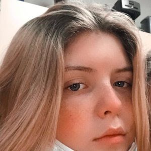 Meet your Posher, Lexi